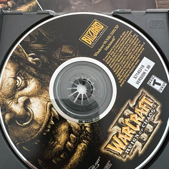 World of Warcraft III Reign of Chaos Computer game, manual and Strategy Guide - Picture 3 of 3